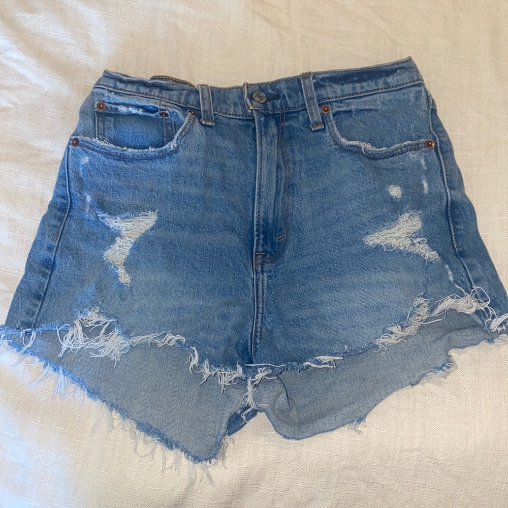 Abercrombie Curve Love High Rise Mom Short